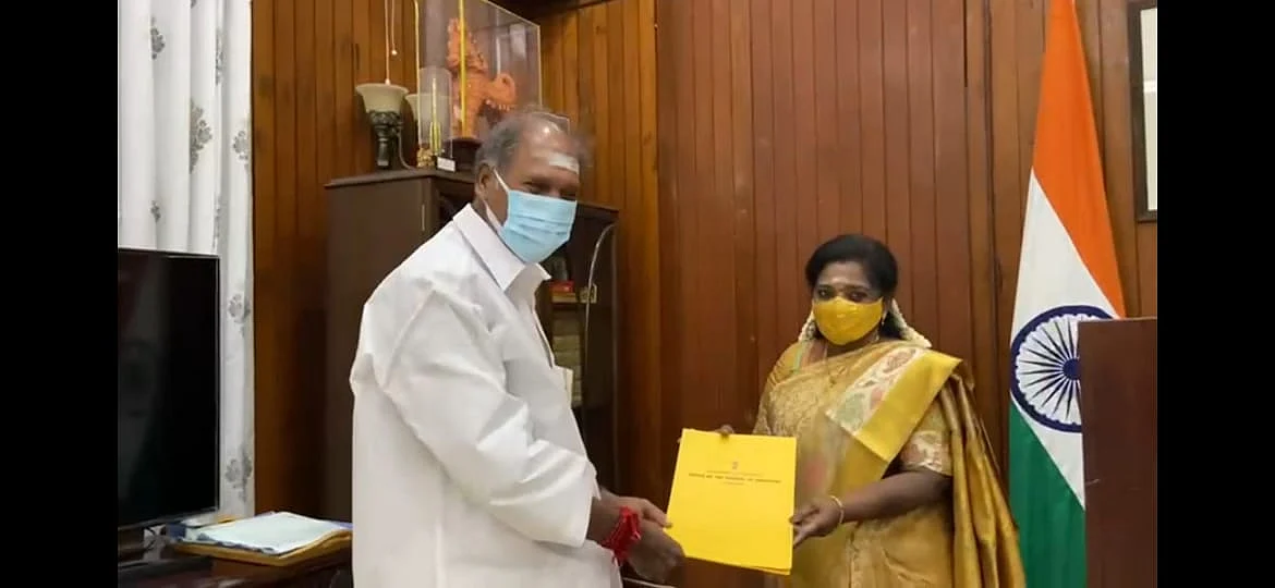 முதல்வர் ரங்கசாமி - ஆளுநர் தமிழிசை