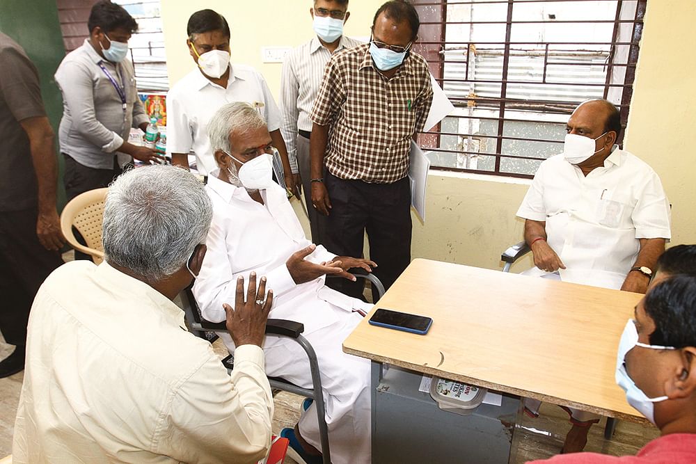 ஏழை மக்களுக்கு இல்லம் வேண்டும்! - களத்தில் ஆனந்த விகடன்...