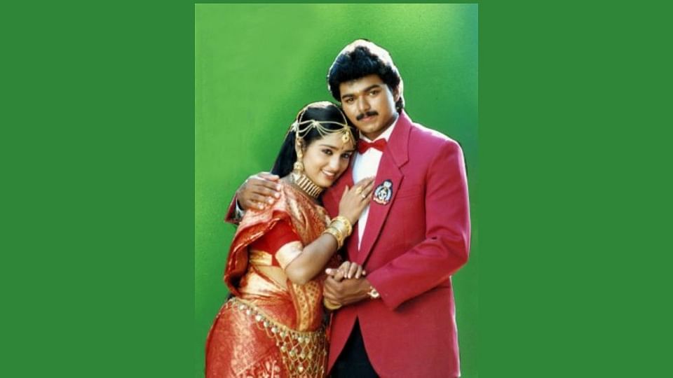 பூவே உனக்காக! #VikatanReview