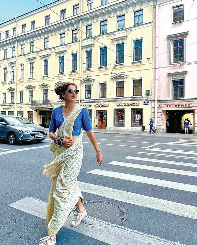 Taapsee: போவோமா ஊர்கோலம்?