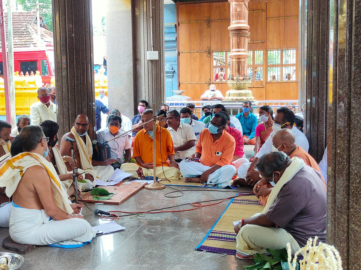"தேவ பிரசன்னம் முடிந்த பின் விசாரணை அறிக்கை..."- மண்டைக்காடு தீ விபத்து குறித்து அமைச்சர் சேகர்பாபு!