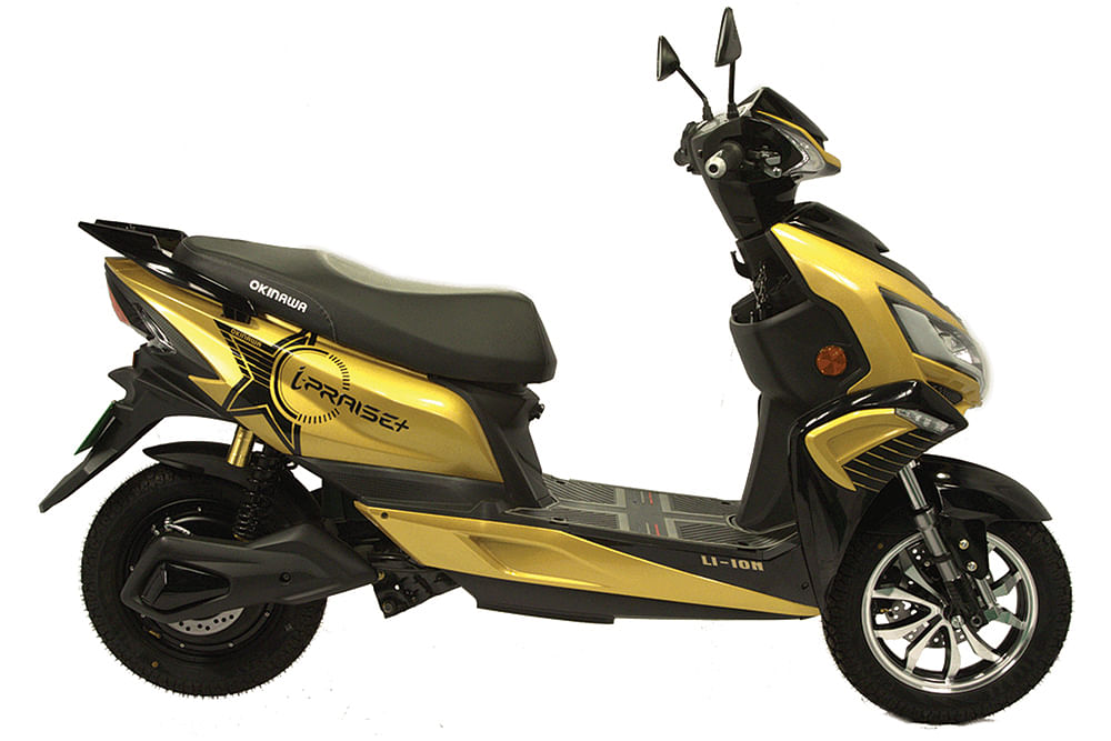 விலை: 99,708 ரூபாய்
(சென்னை ஆன்ரோடு)