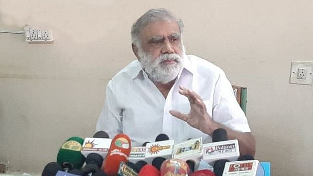 இந்த அதிசயம் இந்தியாவில் வேறு எங்கும் நடந்திருக்காது!' - செல்லூர் ராஜூவை  விளாசிய ஐ.பெரியசாமி | minister I Periyasamy slams sellur raju for his  comments