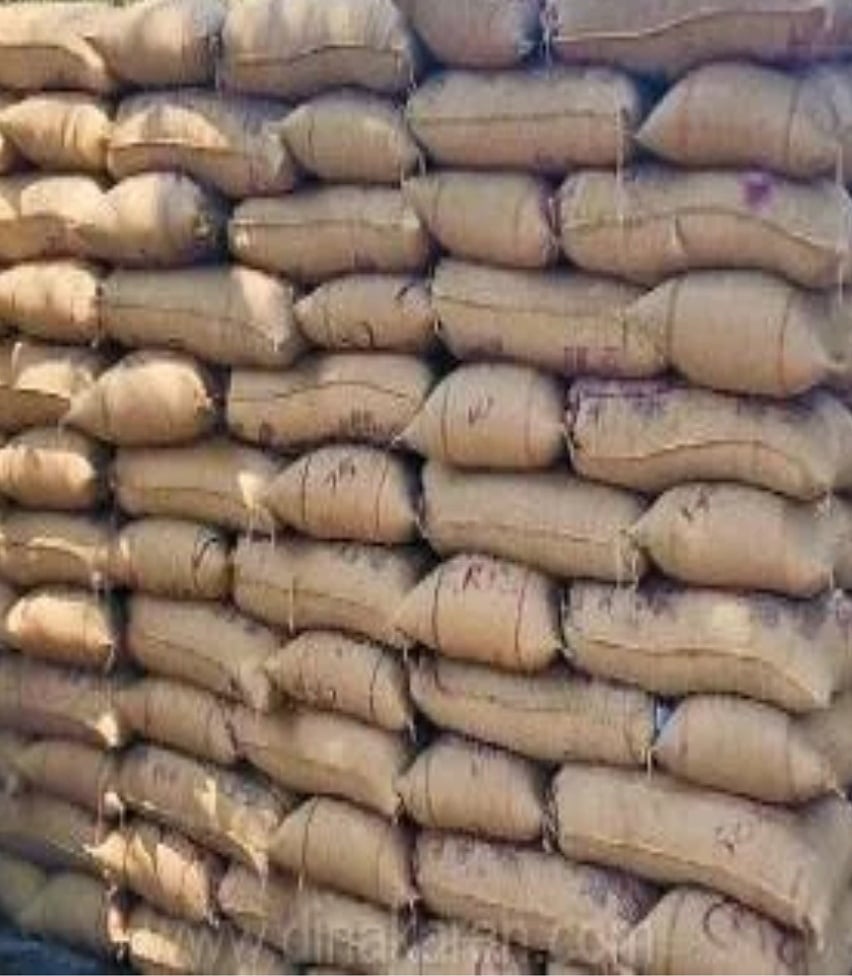 நெல் கொள்முதல் நிலையத்தில் ரூ.11.10 லட்சம் முறைகேடு...  
3 பேர் பணியிடைநீக்கம்!