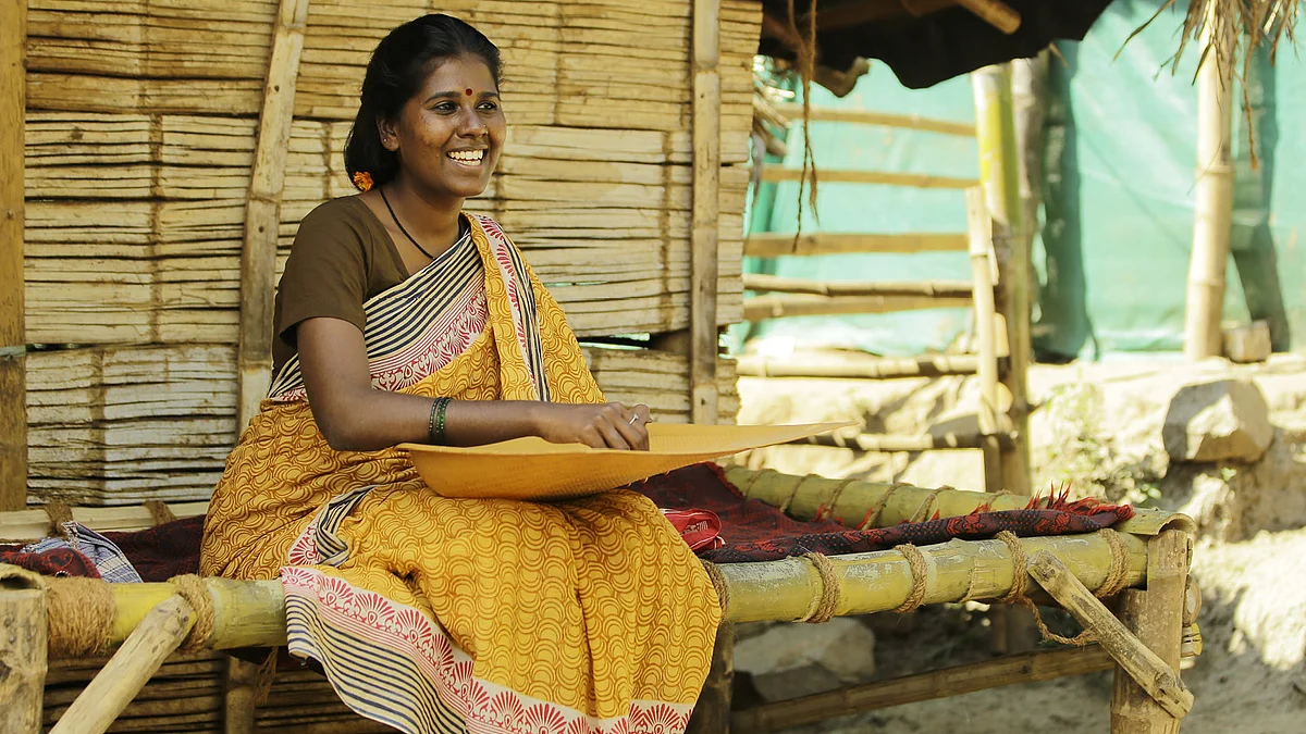 செம்மலர் அன்னம்