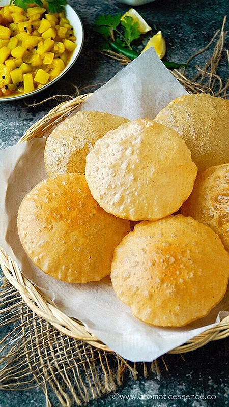 சமையல் சந்தேகங்கள் 14 - தூதுவளை சூப்...
முடக்கத்தான் தோசை...
சோயா கிரேவி...