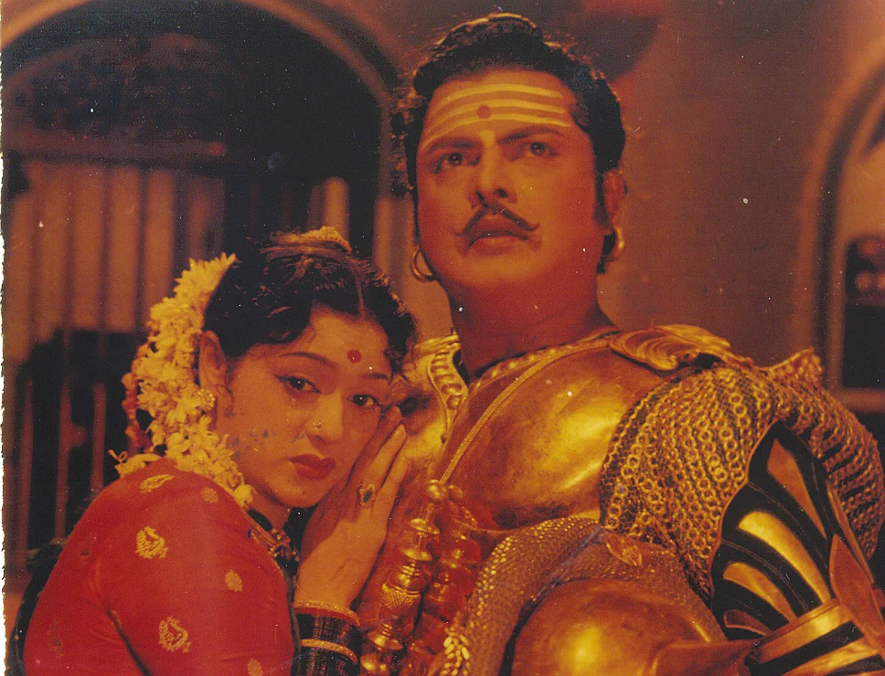 'கட்டபொம்மன்' படத்தில் ஜெமினி கணேசன்