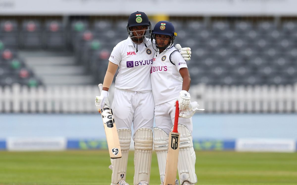 ENGvIND: இன்னிங்ஸ் தோல்வியைத் தடுத்து டிராவாக்கிய இந்தியா... எப்படிச் சாதித்தது பெண்கள் படை?