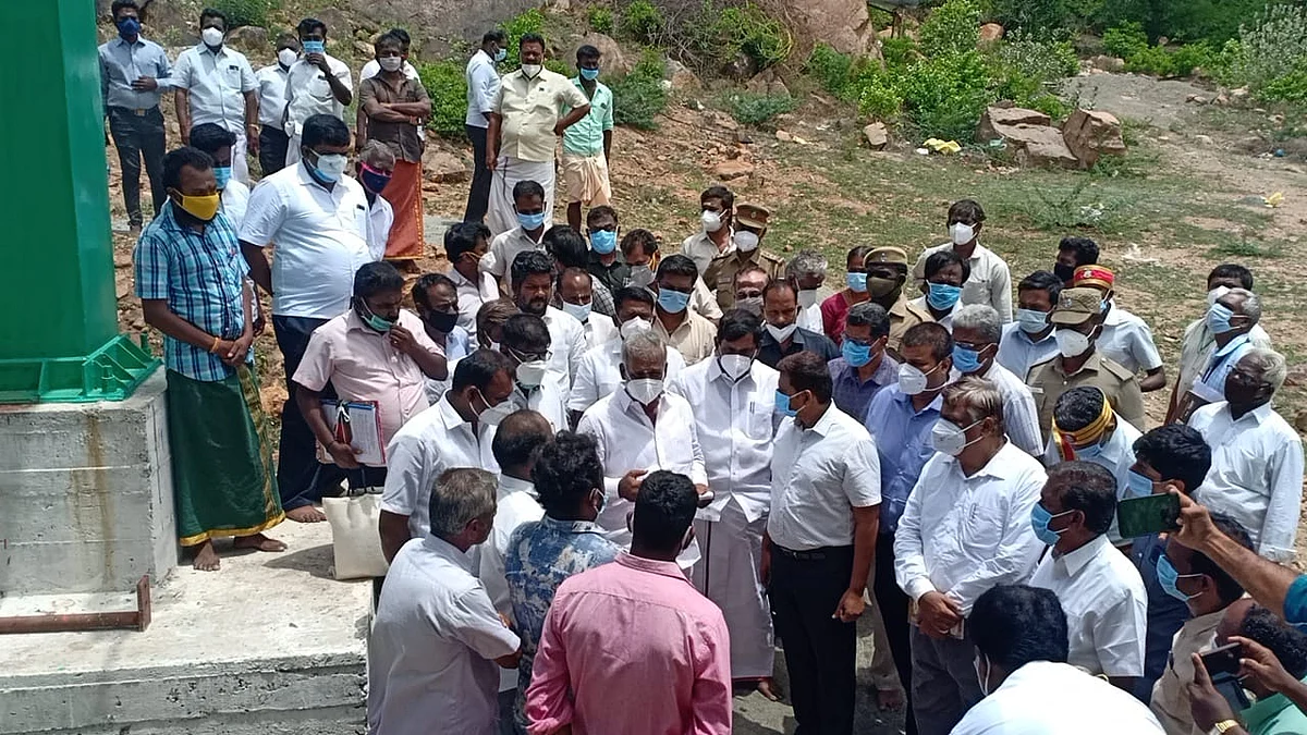 பி.கே.சேகர்பாபு ஆய்வு