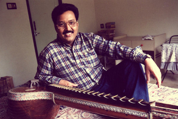 Kadhal Padikkattugal - Pattukottai Prabhakar