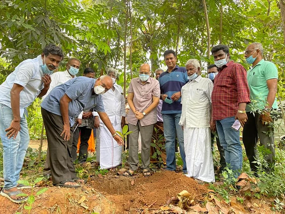 முழு இயற்கை விவசாய மாநிலமாக மாறும் தமிழகம்? - முதல் அடி எடுத்துவைத்திருக்கும் மாநில வளர்ச்சிக் குழு