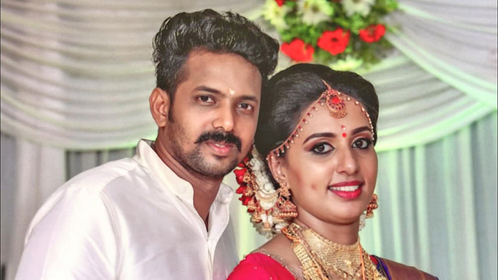 விஸ்மயா... சாம்பலில் கரைக்கப்பட்ட உன் கனவுகளுக்காக வருந்துகிறேன்!