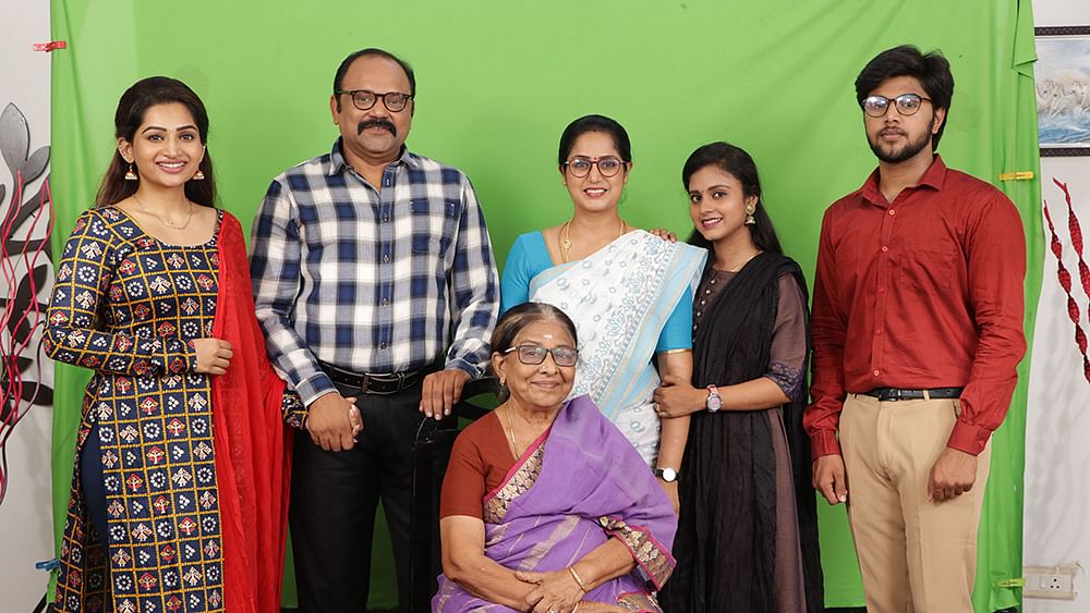 தமிழும் சரஸ்வதியும் டீம்