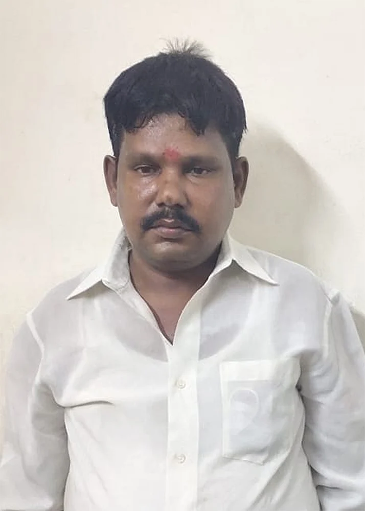 மணிகண்டன்