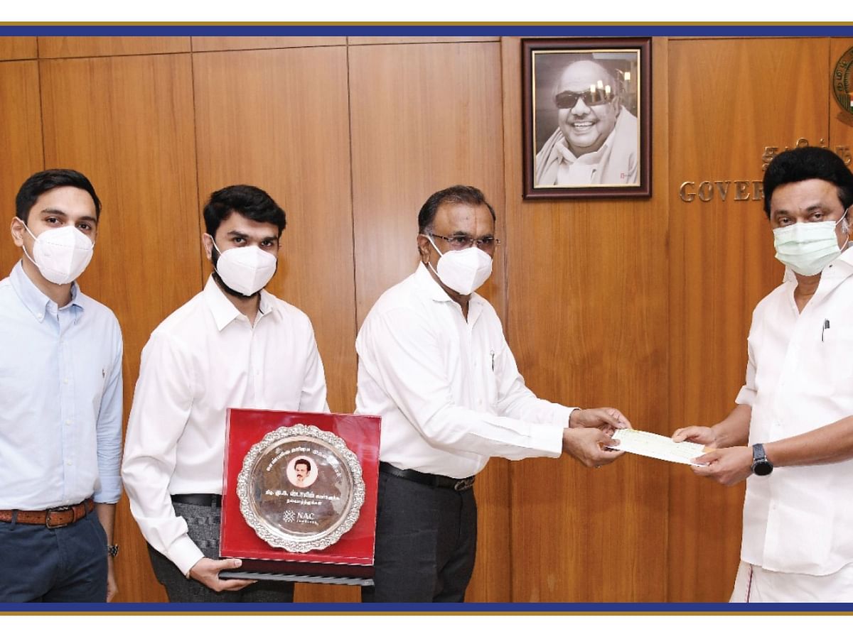 முதல்வர் நிவாரண நிதி: NAC Jewellers ரூ.25 லட்சம் நிதியுதவி!