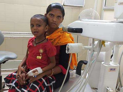 5 வயது மகளை கவ்விய சிறுத்தை; போராடி மகளை மீட்ட வீரத்தாய்!