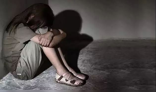 கடலூர்: பெற்ற மகளை பாலியல் வன்கொடுமை செய்த காவலர்… கதறிய தாய்; கைது செய்ய உத்தரவிட்ட எஸ்.பி 