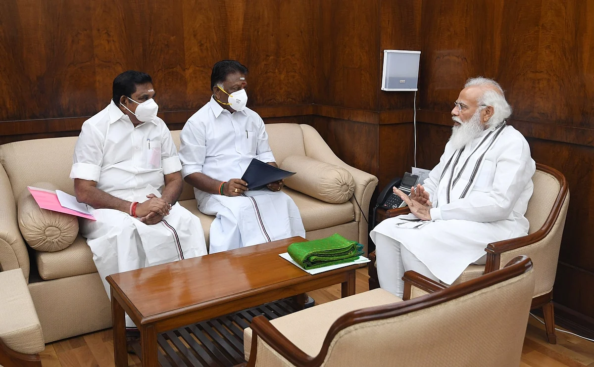 பிரதமர் மோடி, இ.பி.எஸ் & ஓ.பி.எஸ்