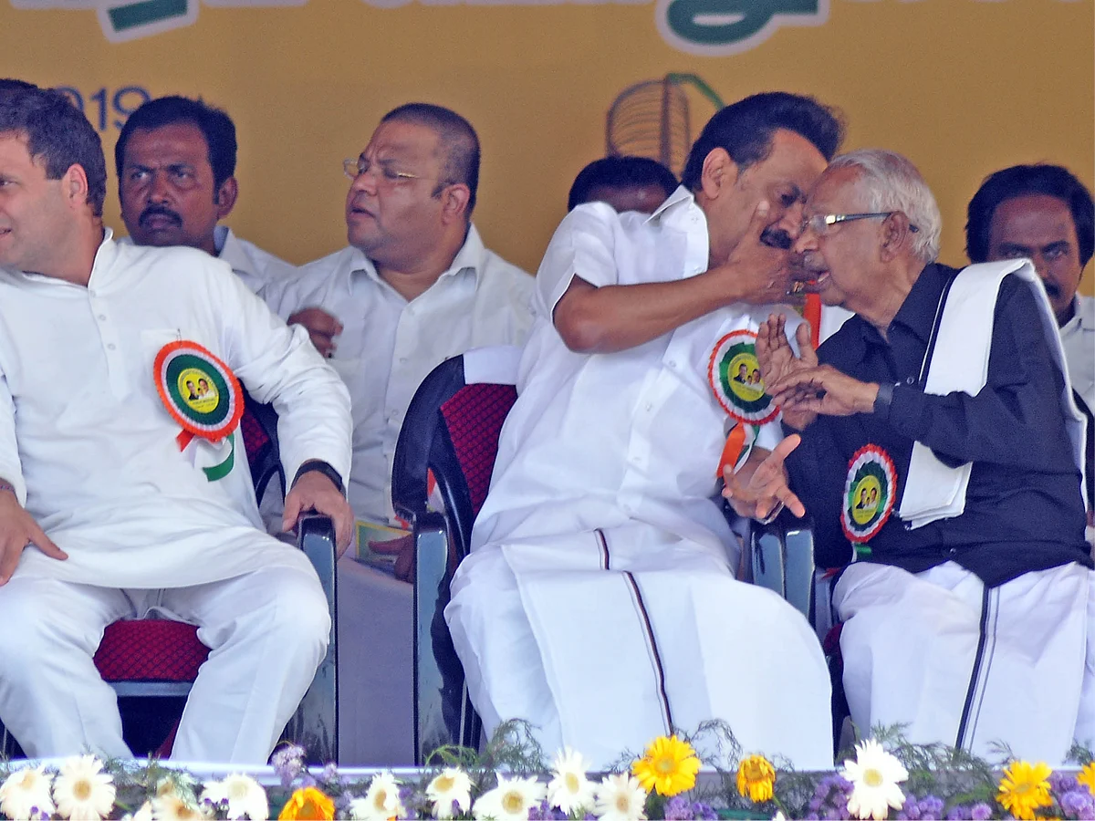 போட்டோதாக்கு