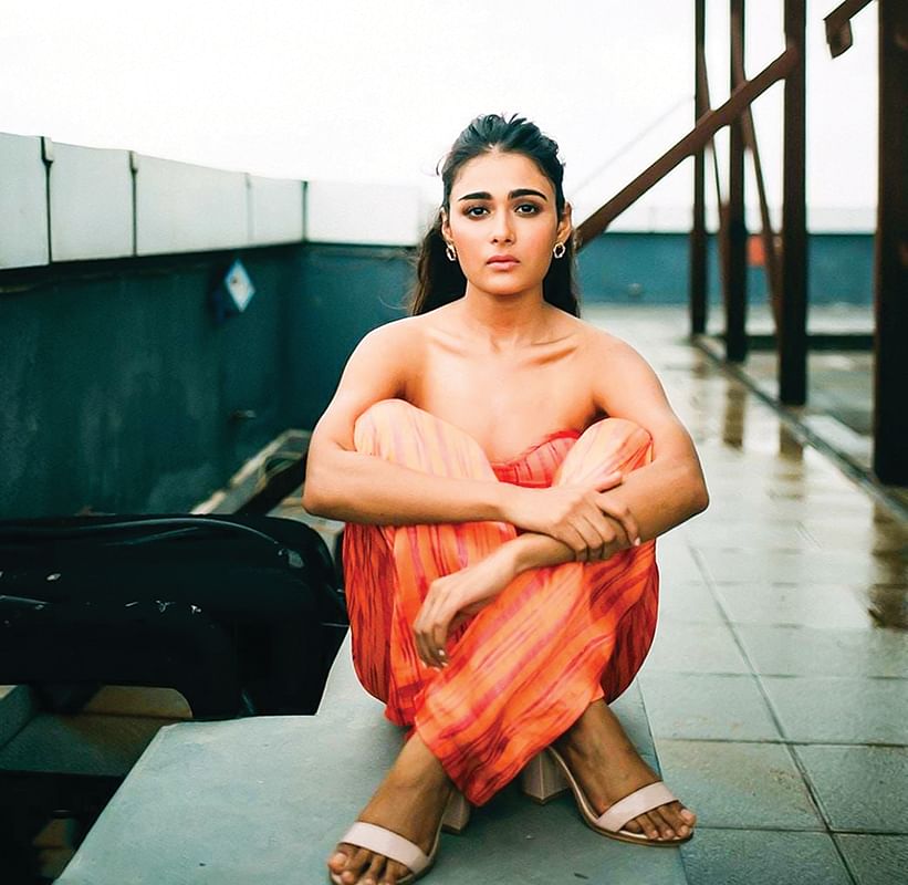Shalini Pandey:
நேர்கொண்ட பார்வை!