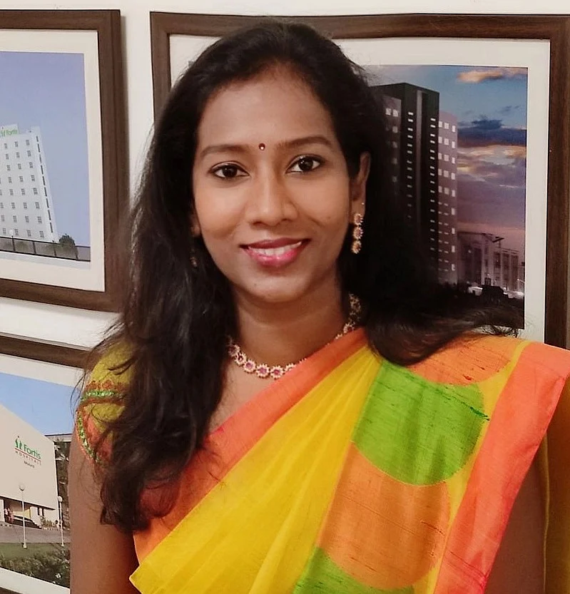 மருத்துவர் நந்தினி