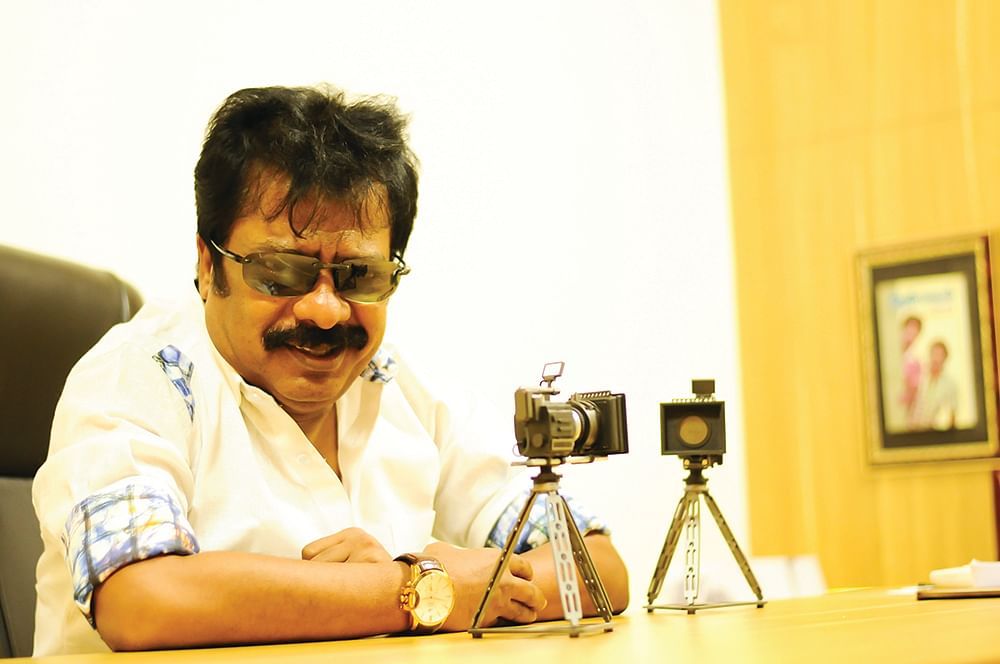பளிச்சுனு எரியுது பல்பு!
