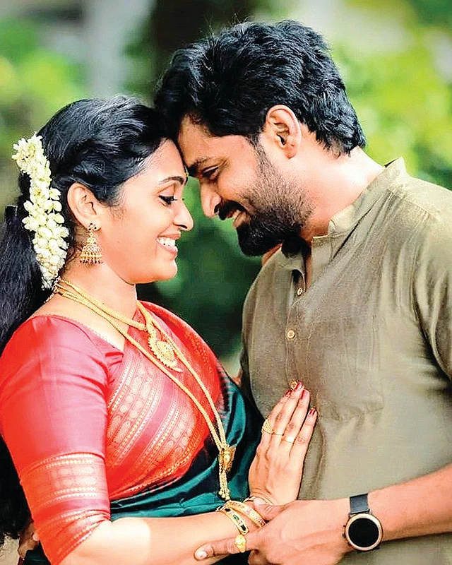 விகடன் TV: ரிமோட் பட்டன்