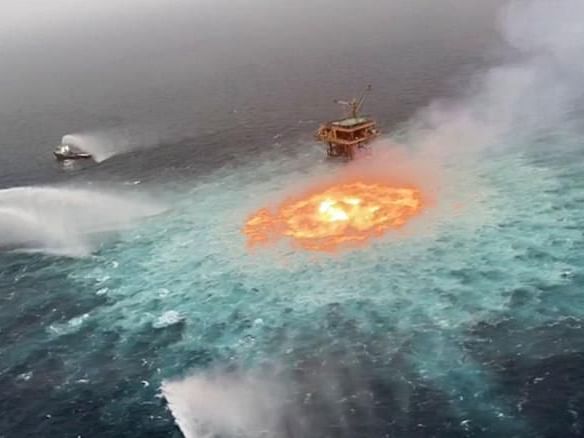 Gulf of Mexico on Fire | மெக்சிக்கோ கடலில் தீ