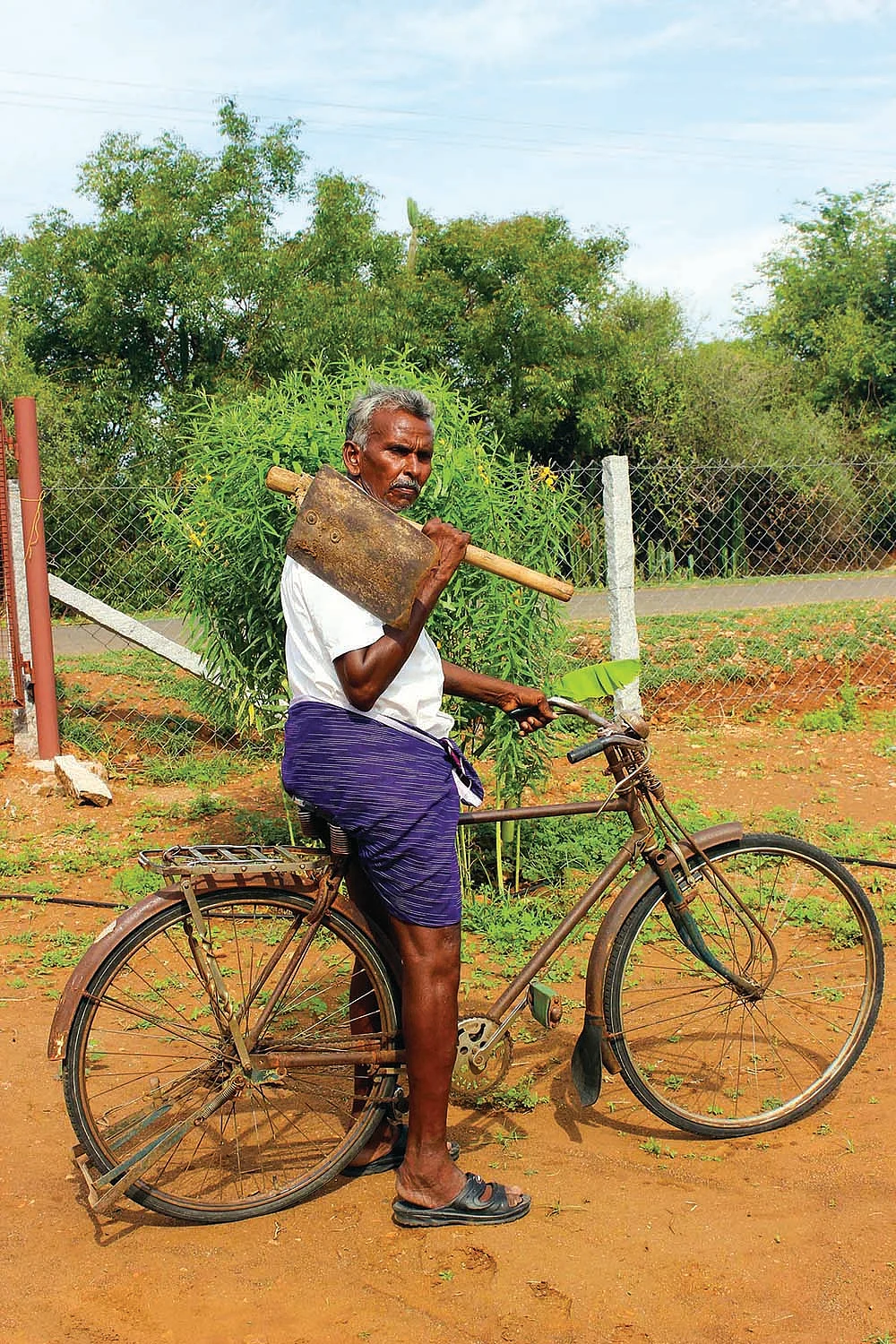 மகன் மத்திய அமைச்சர்... பெற்றோர் விவசாயக் கூலிகள்!
