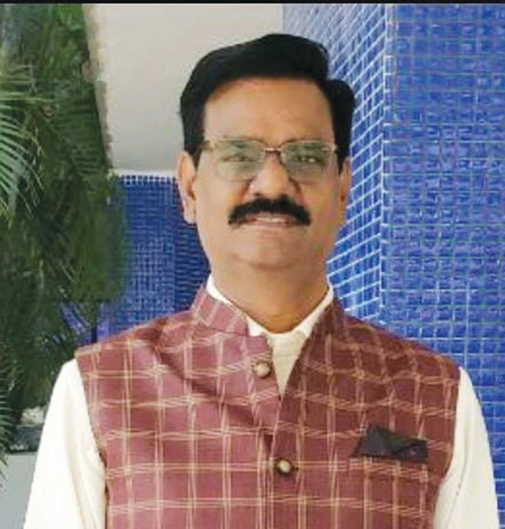 தனசேகரன்