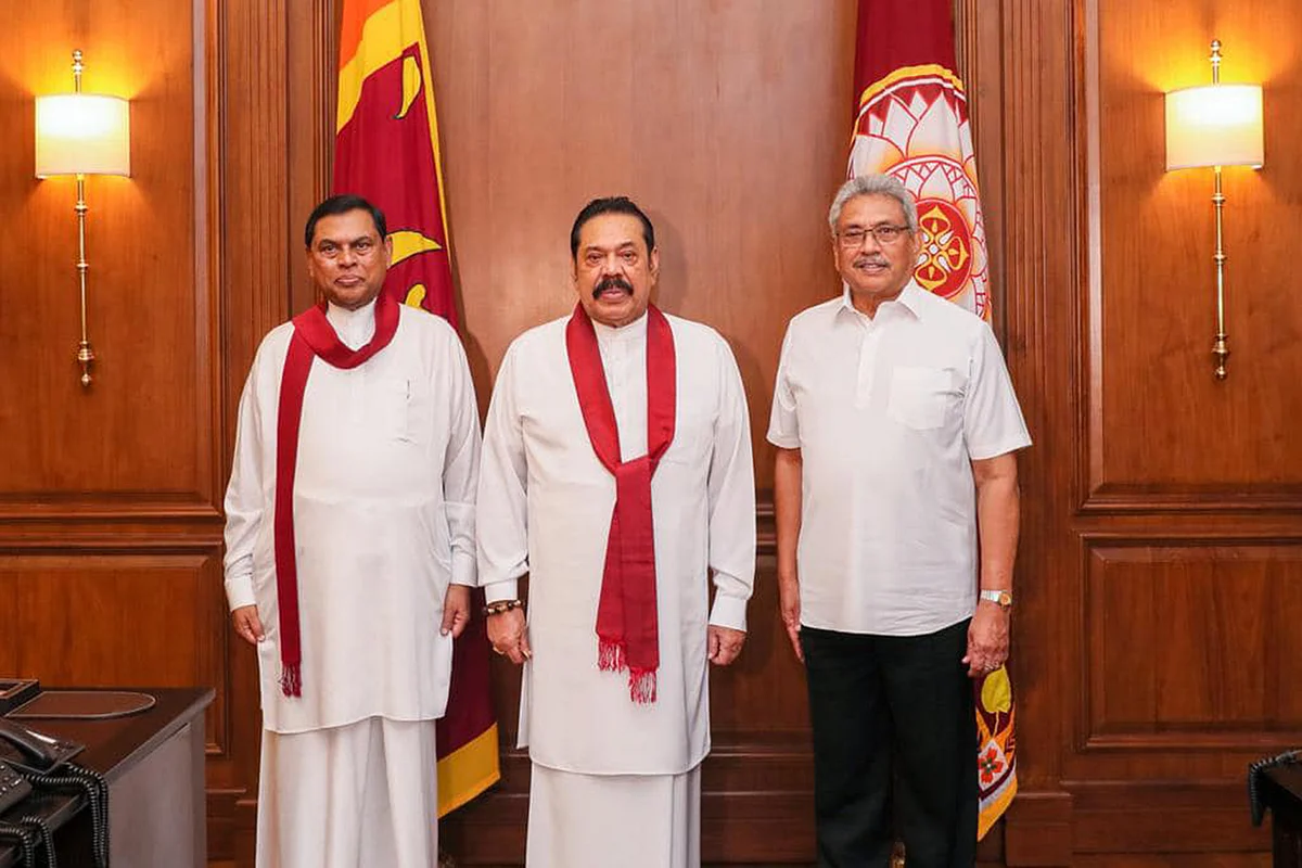 பெருகும் குடும்ப ராஜ்ஜியம்... சர்வாதிகாரப் பிடியில் இலங்கைத் தமிழர்கள்?