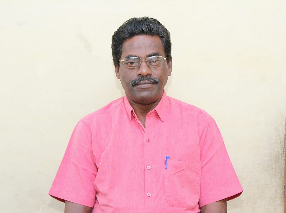 எஸ். இராமச்சந்திரன் புதுச்சேரி செங்கொடி இயக்கத்தில் தோழர் முருகன் - நூல் அறிமுகம் | Chengkodi Iyakkathil Thozhar Murugan -S.Ramachandran - https://bookday.in/