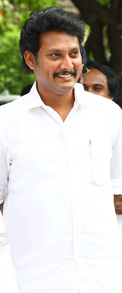 முதல்வரின் கேள்விகளுக்கு பதில் சொல்வது சவாலாக இருக்கிறது! - வியக்கும் அமைச்சர் அன்பில் மகேஷ்