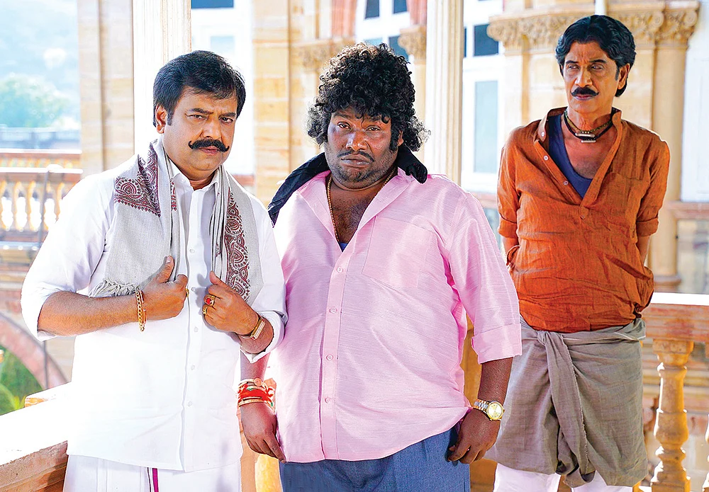 “வெளிப்படையாப் பேசுறதை குஷ்பு குறைச்சுக்கணும்!”