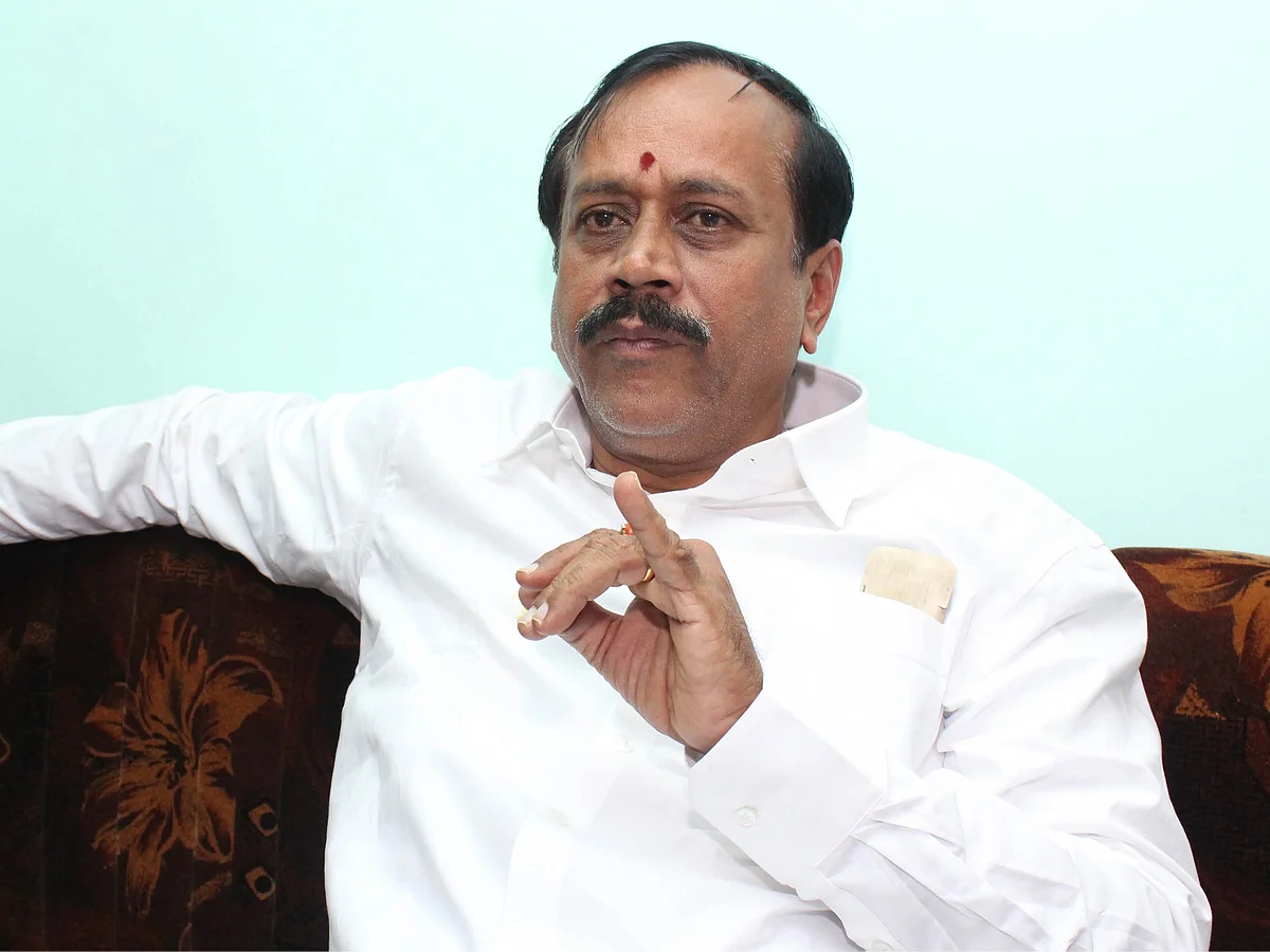 ஹெச்.ராஜாவிடம் பணிந்துபோனதா தமிழக பா.ஜ.க? - சீறும் சிவகங்கை மாவட்ட நிர்வாகிகள்....