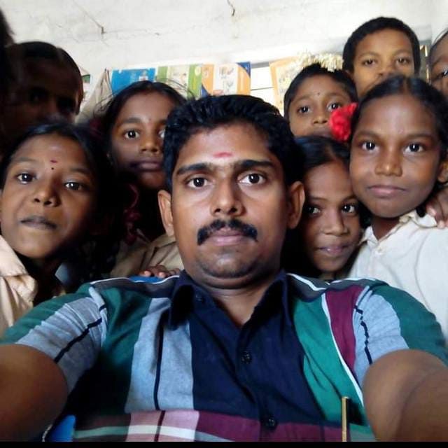 ஆசிரியர் கார்த்திக் ராஜா