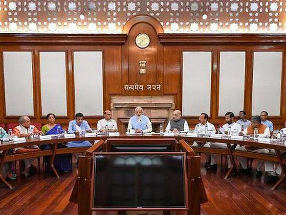 `8 குழுக்களாகப் பிரிக்கப்பட்ட 77 அமைச்சர்கள்!' - மத்திய அரசின் நோக்கம் என்ன..?