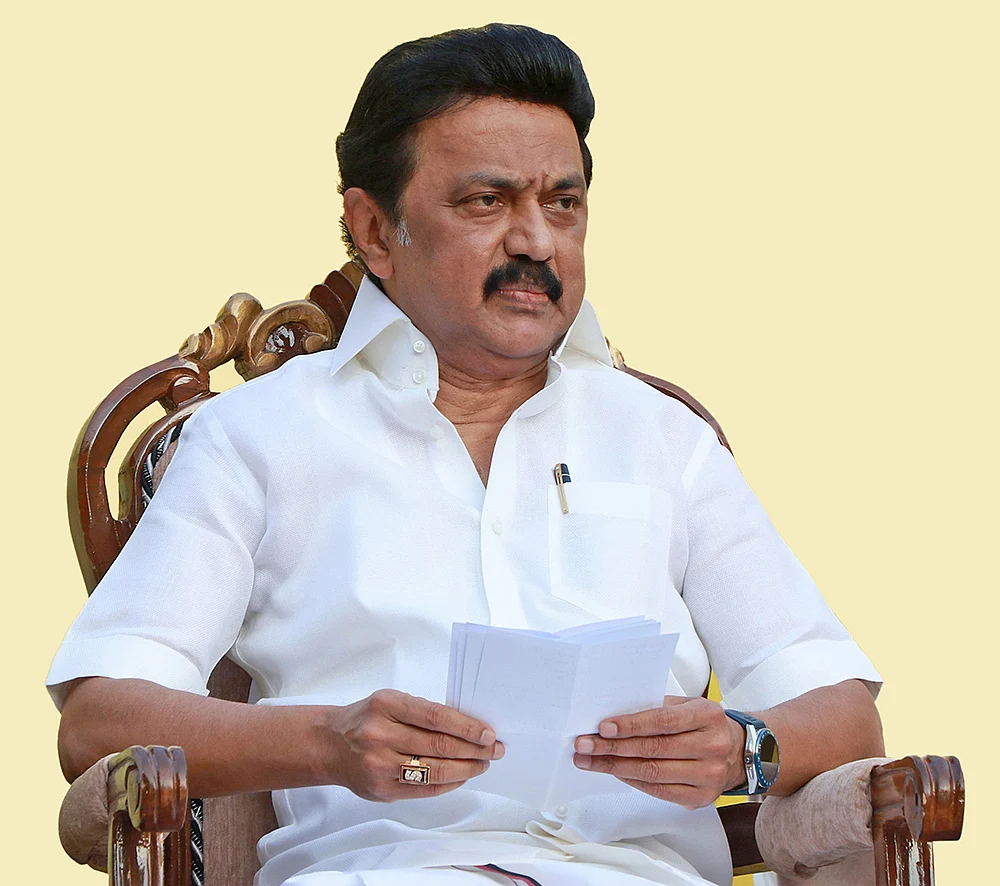 மிஸ்டர் கழுகு: 11 பேர் பட்டியல் ரெடி! - களையெடுக்கத் தயாராகும் ஸ்டாலின்...