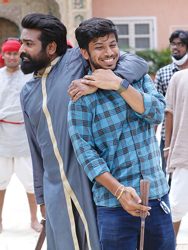 விஜய்சேதுபதி, தீபக்