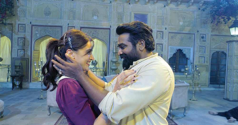 மன்னர் விஜய்சேதுபதி... காமெடி டாப்ஸி - ‘அனபெல் சேதுபதி’ சீக்ரெட்
