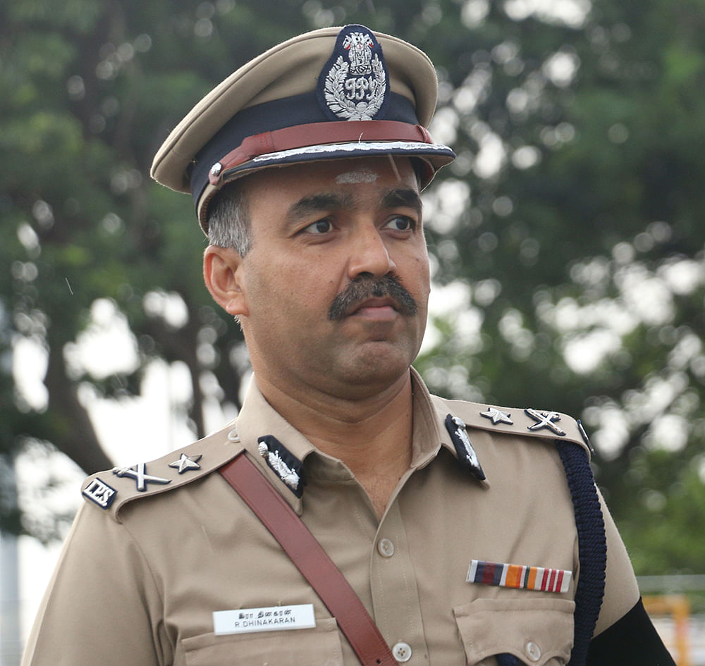 அதிரவைக்கும் ஐ.பி.எஸ் அதிகாரிகளின் மோதல்!