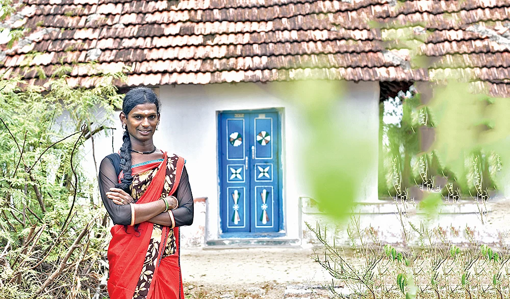 முதல் காதல், நடனம், வறுமை - இப்படிக்கு... ‘மதுரை ஜில்லா மச்சக்கன்னி!’