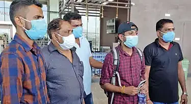 கண்ணூர் விமான நிலையத்தில் திதில் ராஜீவன்