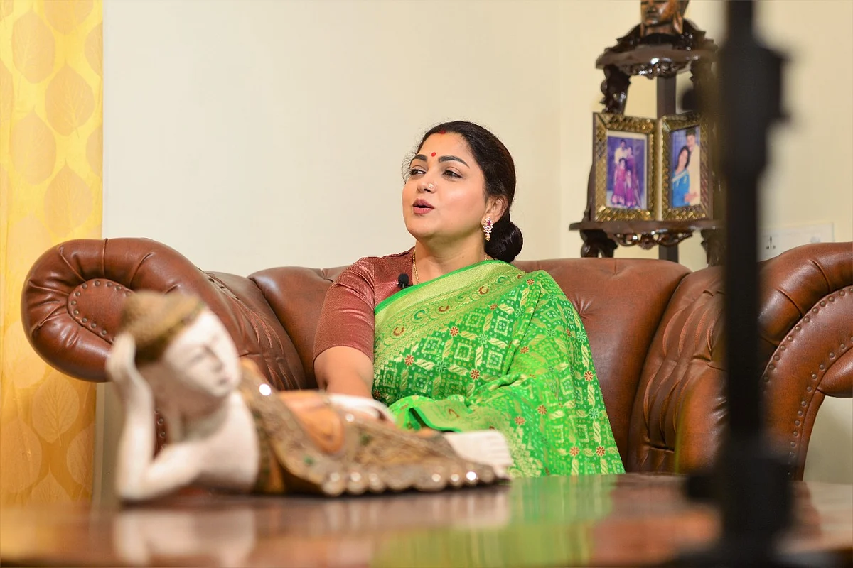 குஷ்பு