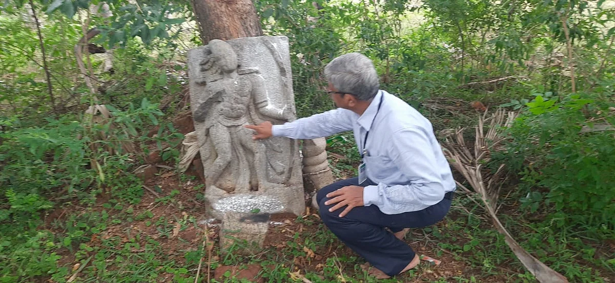 நவகண்ட சிற்பம்