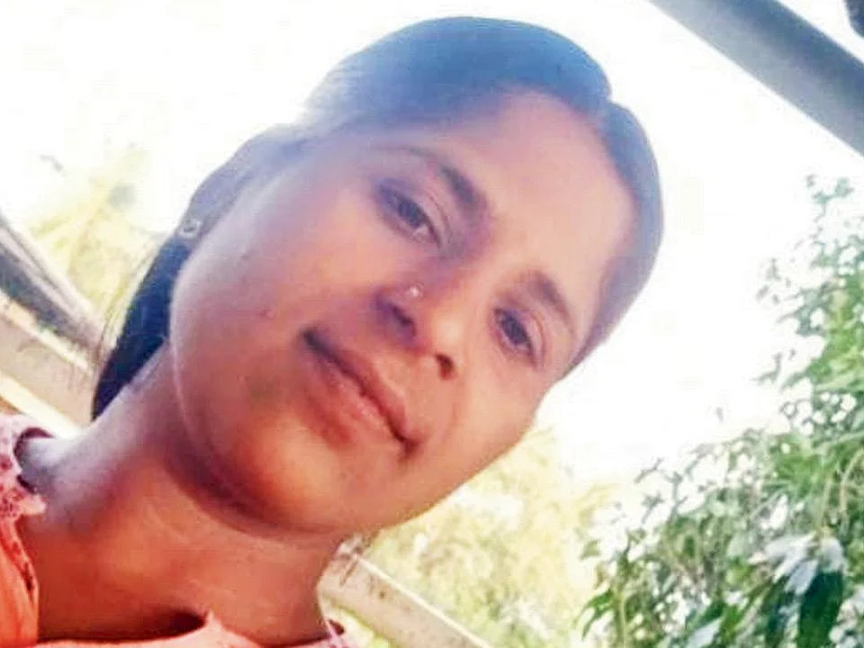 மும்பை: காவல் நிலையத்தில் பழைய வாகனங்களின் பாகங்கள் திருட்டு; ரூ.26 லட்சத்துக்கு விற்ற பெண் காவலர்!