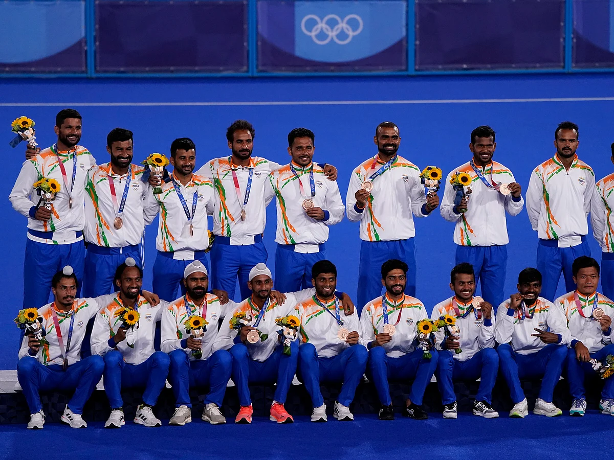 ஹாக்கி : இந்தியாவின் 41 ஆண்டுக்கால பதக்க வேட்கை... வரலாற்றை மாற்றி எழுதிய இரண்டு ஆஸ்திரேலியர்கள்!