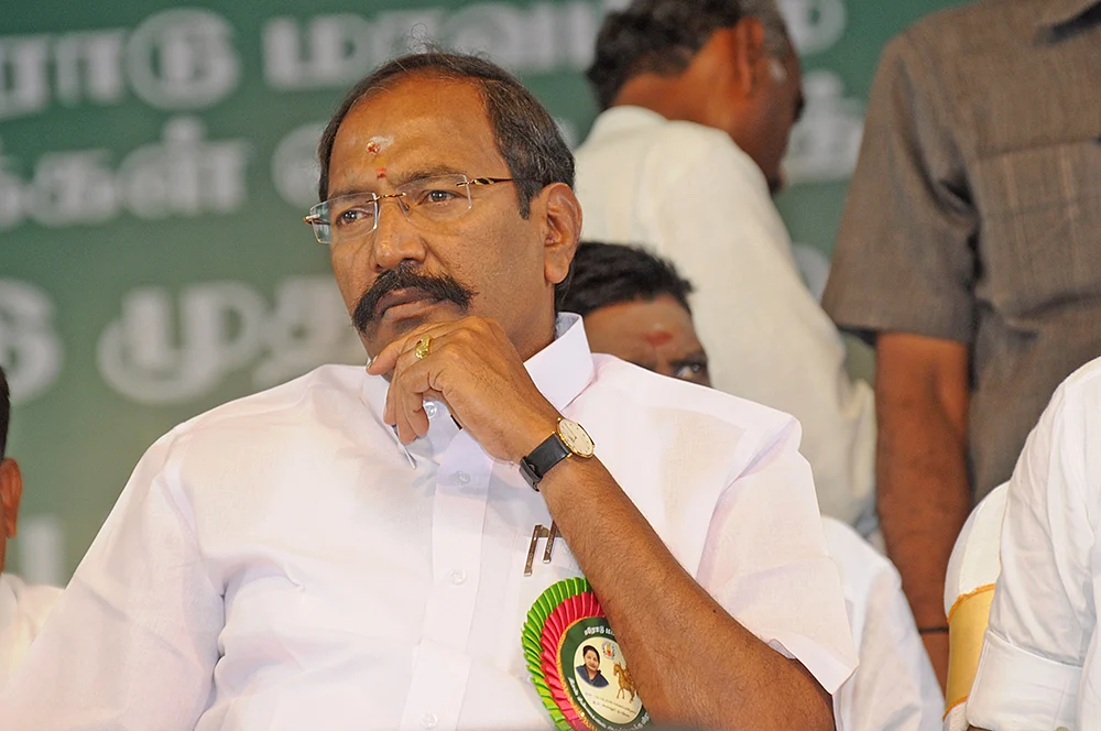 தங்கமணி