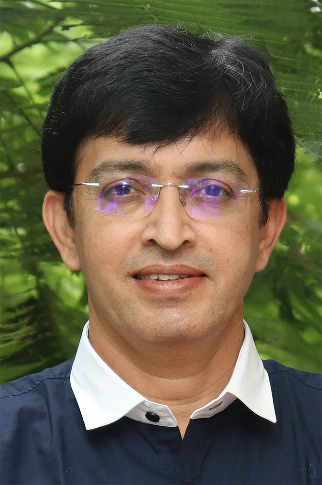 ராதாகிருஷ்ணன்