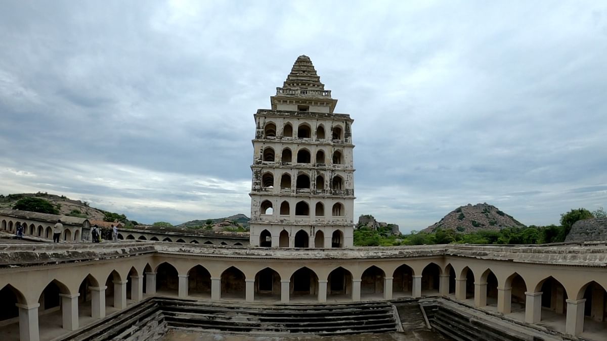 செஞ்சிக் கோட்டை